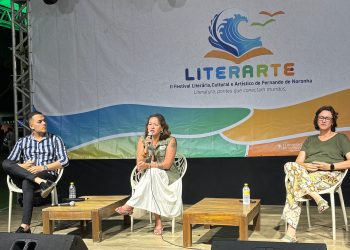 Festival une literatura e conservação ambiental em Fernando de Noronha